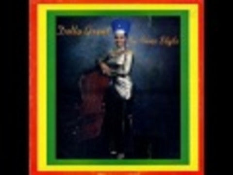 Della Grant – In Fine Style